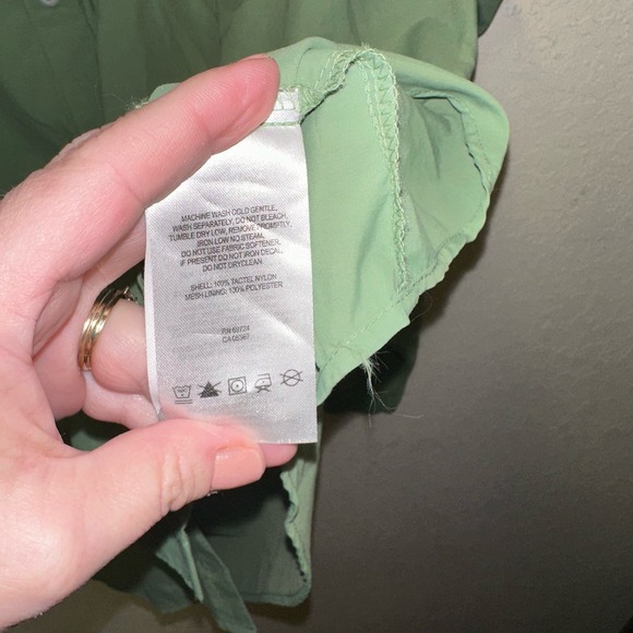 Columbia PFG Green Button Down Vented Shirt - Picture 4 of 4